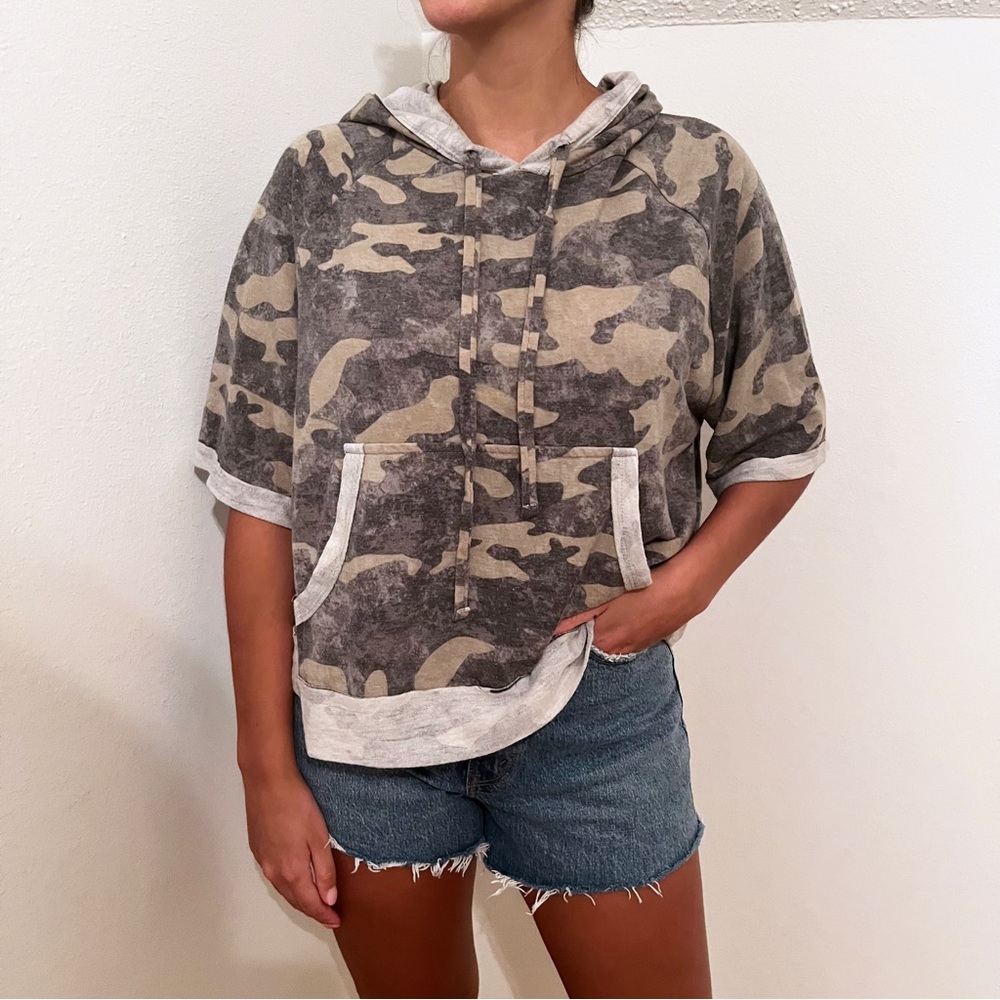 Vintage Havana Camo Tee!